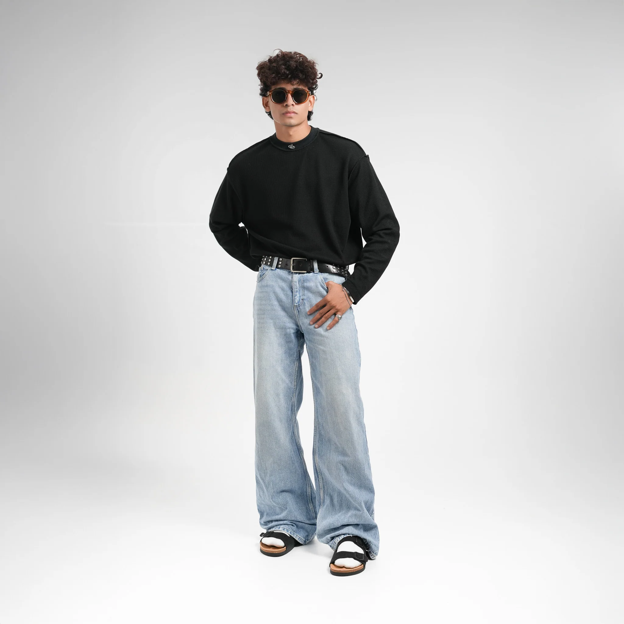 AMBASSADOR - TRUE BLACK - Image 6